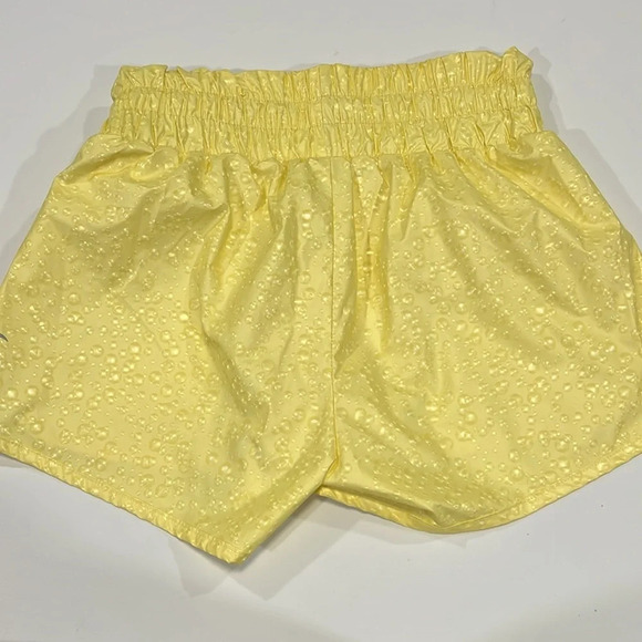 Ziya - small, bubble print yellow shorts - Picture 2 of 7